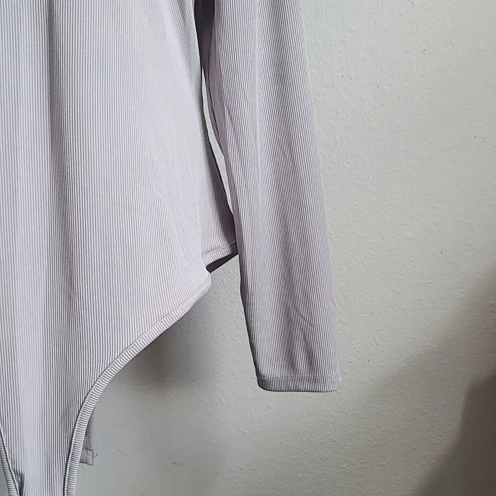 PLUS SIZE SHEIN WOMAN'S BODYSUIT - Picture 4 of 10